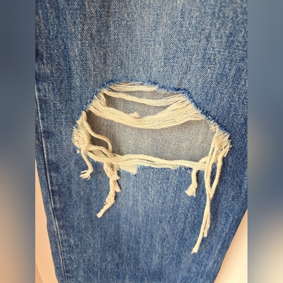 LEVI'S LOW PRO STRAIGHT Blue Mid Rise Distressed Jeans Denim Size 28x31 - Picture 6 of 9